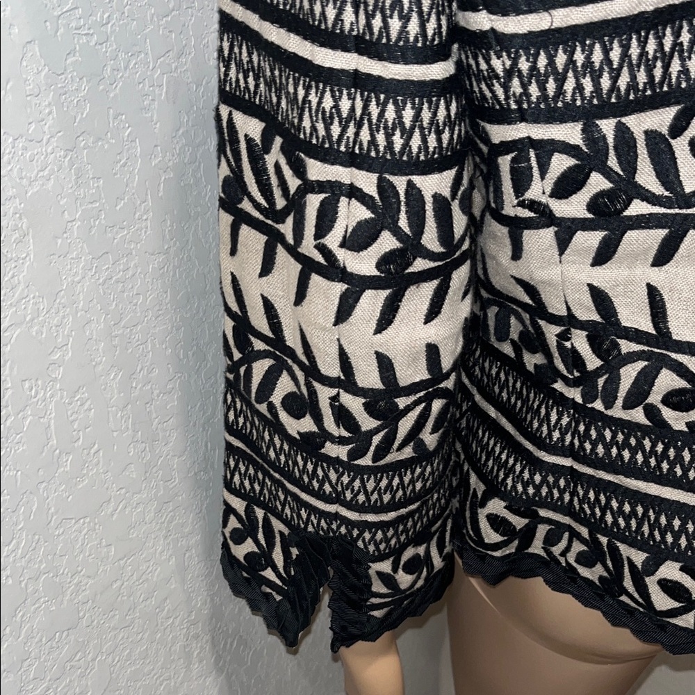 Vintage-Carlisle-Women's Black and Cream Patterned Jacket - Picture 6 of 9